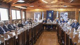 El PJ le envía señales a Cristina al sumar a dirigentes K y a líderes gremiales