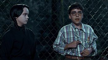 Con 47 años, así se ve hoy David Krumholtz, el actor que hizo de Joel Glicker en Los locos Addams 2