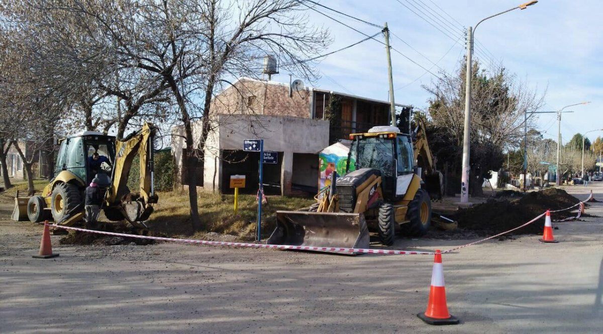 Avanzan las obras de agua potable y cloacas