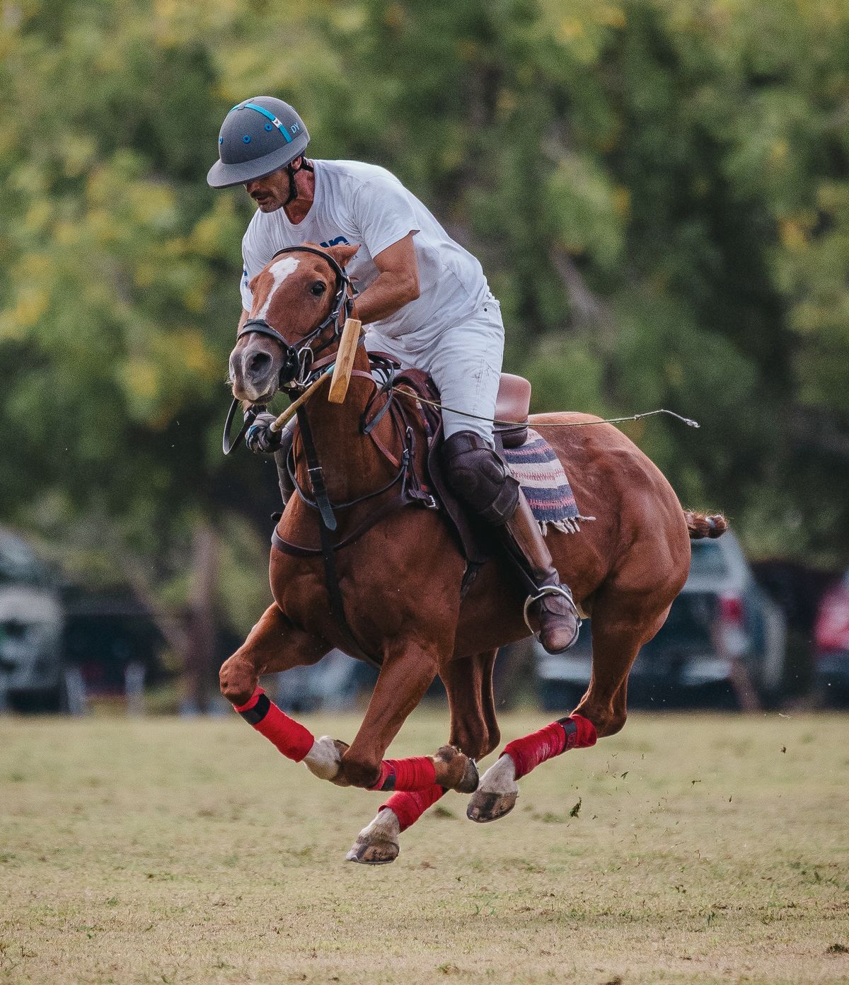 Pese a la lluvia el Torneo Vendimia de polo tuvo una intensa jornada en el Club de Campo.