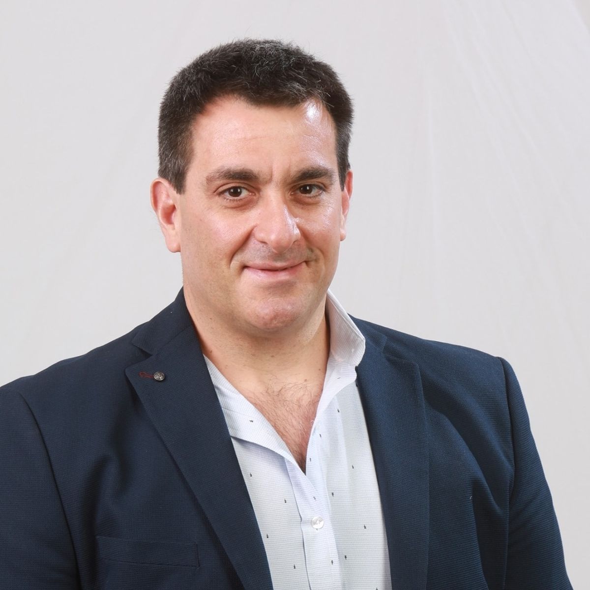 Gustavo Perret entra en el lugar de Omar Félix. Gustavo Perret entra en el lugar de Omar Félix.