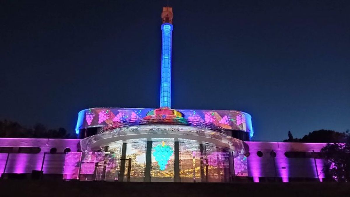 La fachada del museo, ubicado en Playas Serranas del Parque San Martín, se ha prestado para mapping en tiempos de vendimia. La fachada del museo, ubicado en Playas Serranas del Parque San Martín, se ha prestado para mapping en tiempos de vendimia.