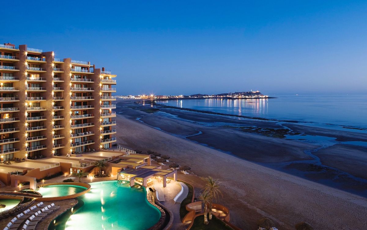 El lujo de Puerto Peñasco se compara con el de Dubái. El lujo de Puerto Peñasco se compara con el de Dubái.