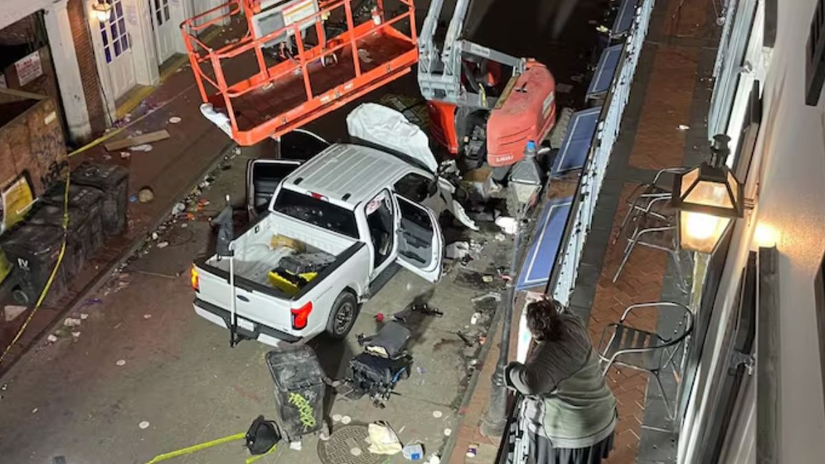 En pleno festejo de Año Nuevo, un hombre atropelló a una multitud en Nueva Orleans y murieron 10 personas En pleno festejo de Año Nuevo, un hombre atropelló a una multitud en Nueva Orleans y murieron 10 personas