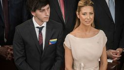 Estanislao Fernández y Fabiola Yáñez, el hijo y la pareja del Presidente.