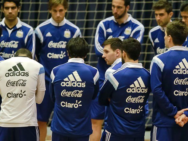 Argentina estrena año mundialista en Bucarest