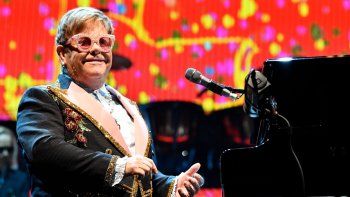 Elton John y un crudo relato: 