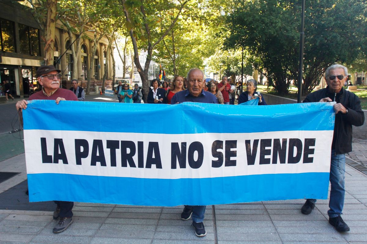 La ya clásica bandera de La ya clásica bandera de