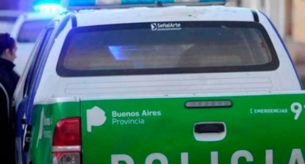 El hombre, quien era testigo protegido por un hecho ocurrido en 2019, asesinó a su ex pareja de un tiro en la nuca, en Dock Sud, y luego se suicidó de un balazo en la cabeza