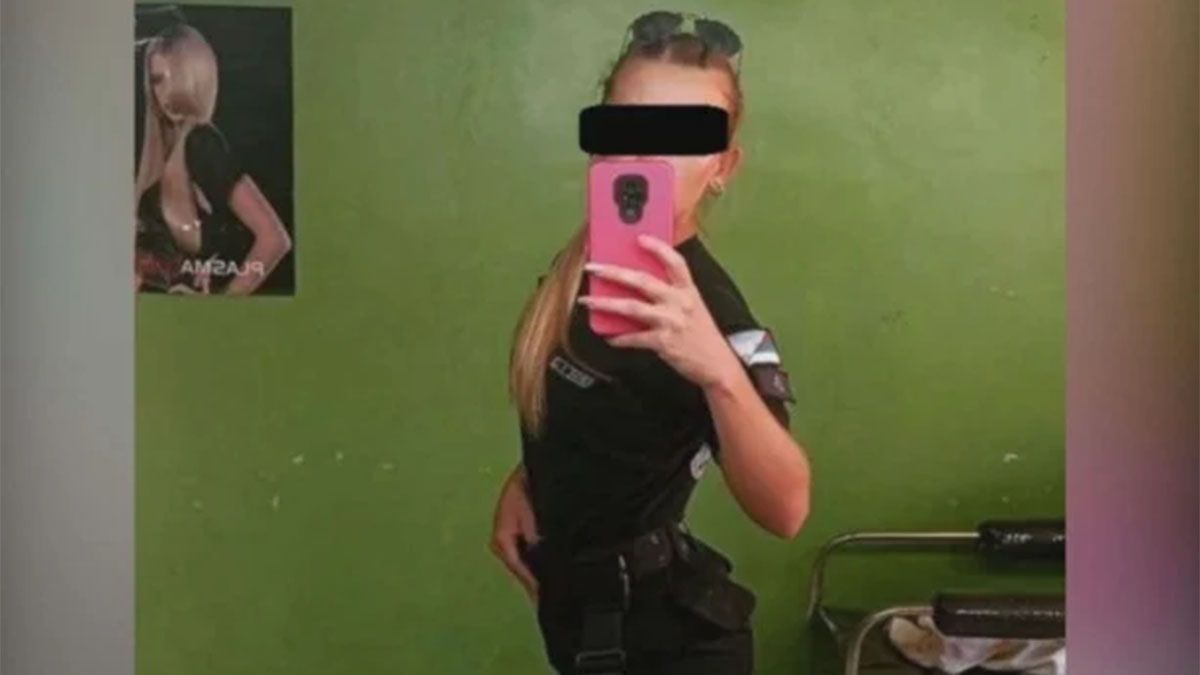 Policías hot: las fotos de las uniformadas que vendían imágenes y videos  pornos