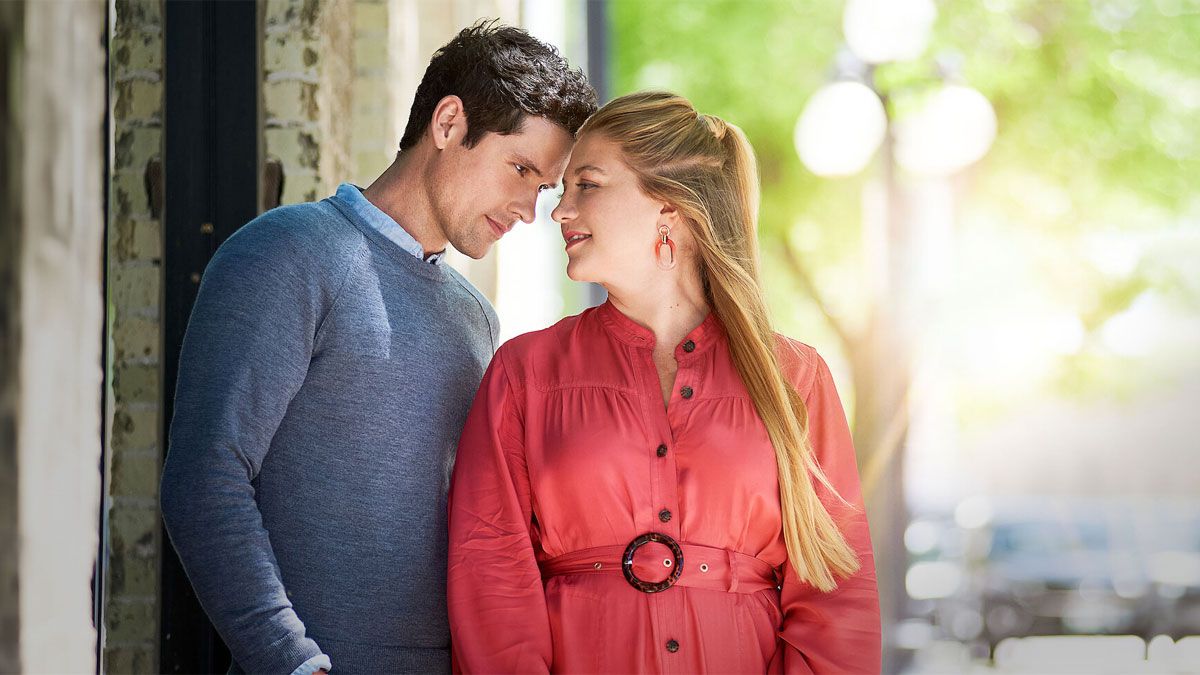 Benjamin Hollingsworth y Jaicy Elliot son los protagonistas de esta película de Netflix, una comedia romántica muy esperada.