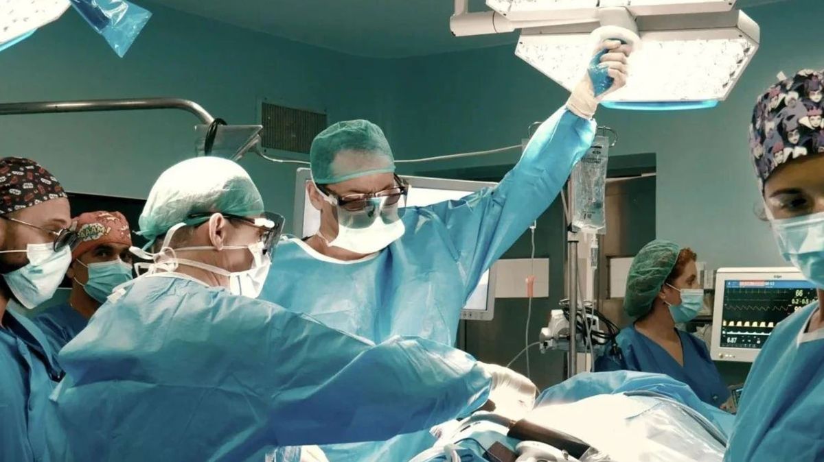 Las personas que necesitan un trasplante de médula y no tienen un familiar que sea compatible, pueden encontrar un donante en un registro Las personas que necesitan un trasplante de médula y no tienen un familiar que sea compatible, pueden encontrar un donante en un registro