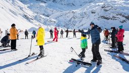 Los centros de esquí de Europa que preparan sus pistas para abrir en octubre