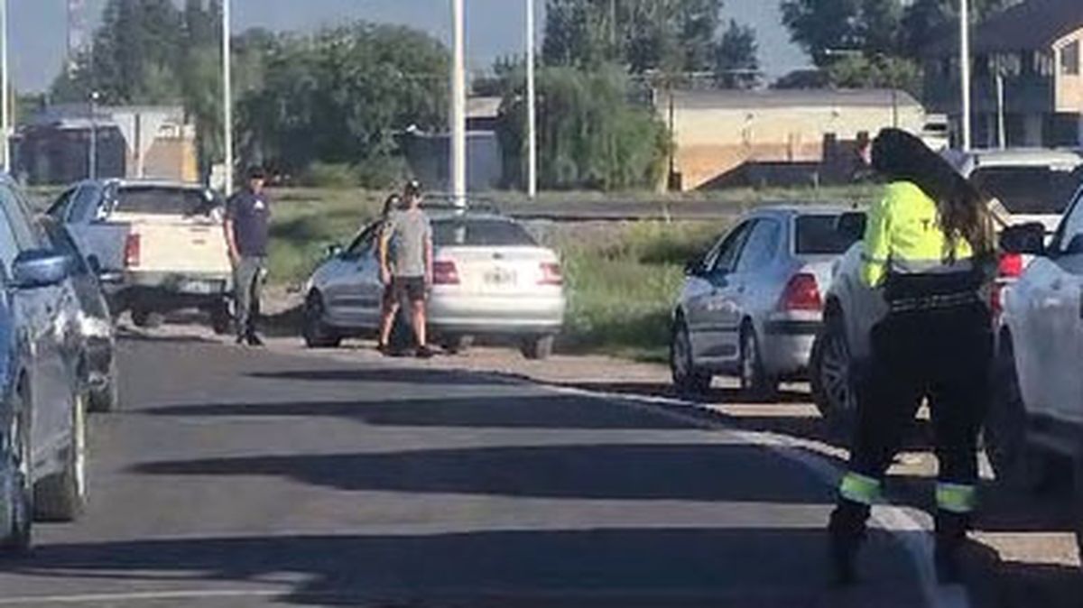 Tránsito de Guaymallén aplicó multas desde la mañana del martes a quienes circularon en contramano por las laterales del Acceso Este. Tránsito de Guaymallén aplicó multas desde la mañana del martes a quienes circularon en contramano por las laterales del Acceso Este.