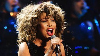 Tina Turner, de los golpes de un marido abusivo al torbellino musical de los '80