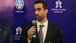 Víctor Fayad presentó en la Legislatura el proyecto que cambia el modelo de financiamiento al sector productivo.