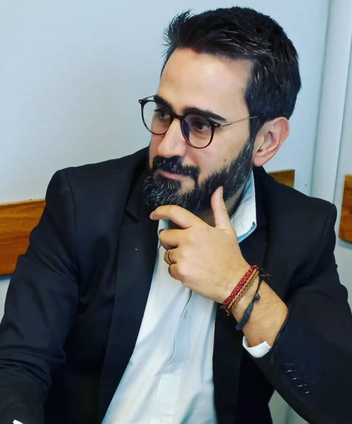 Facundo Salido es profesor universitario y abogado, forma parte del equipo docente de la Facultad de Derecho de la UNCuyo desde 2005. Facundo Salido es profesor universitario y abogado, forma parte del equipo docente de la Facultad de Derecho de la UNCuyo desde 2005.