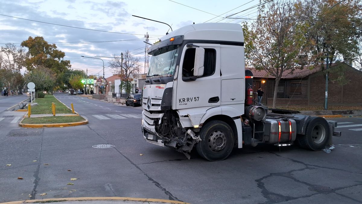 El camión en el que iba el chofer chileno. El camión en el que iba el chofer chileno.