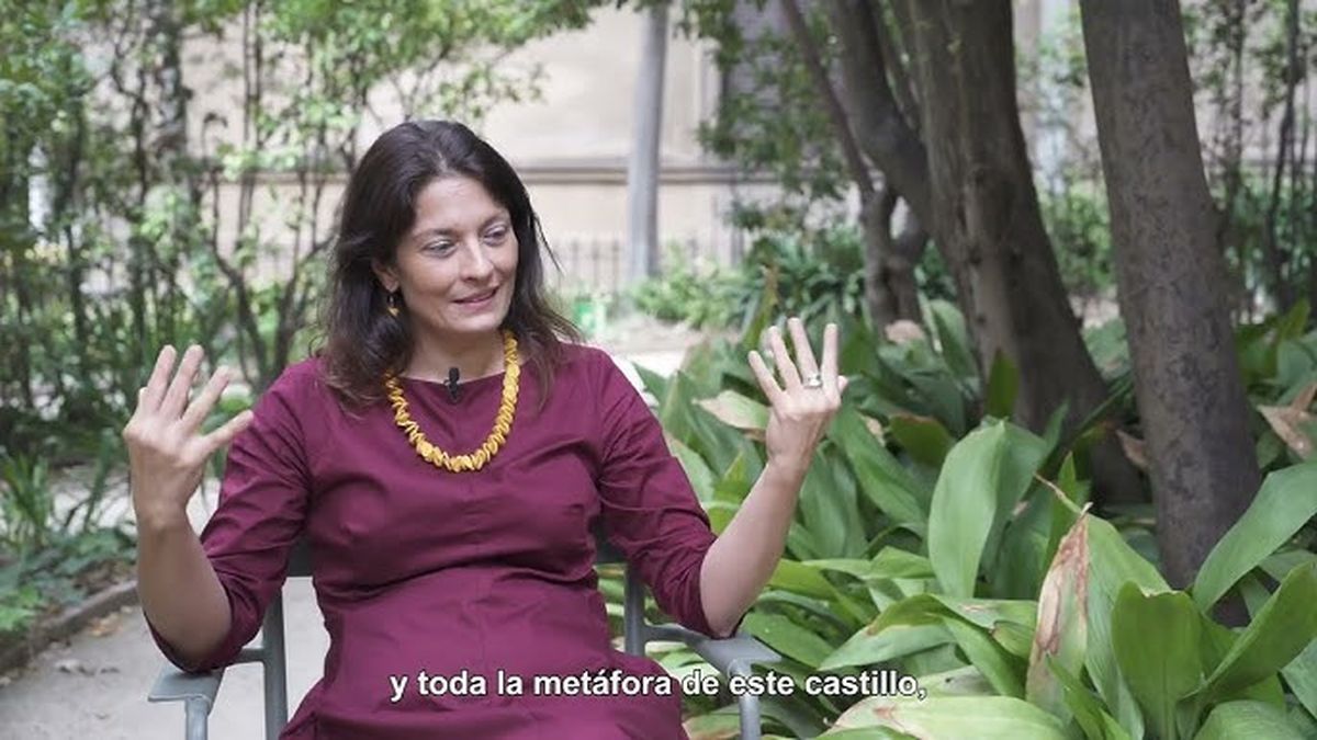 La escritora recordó aspectos de su infancia. La escritora recordó aspectos de su infancia.