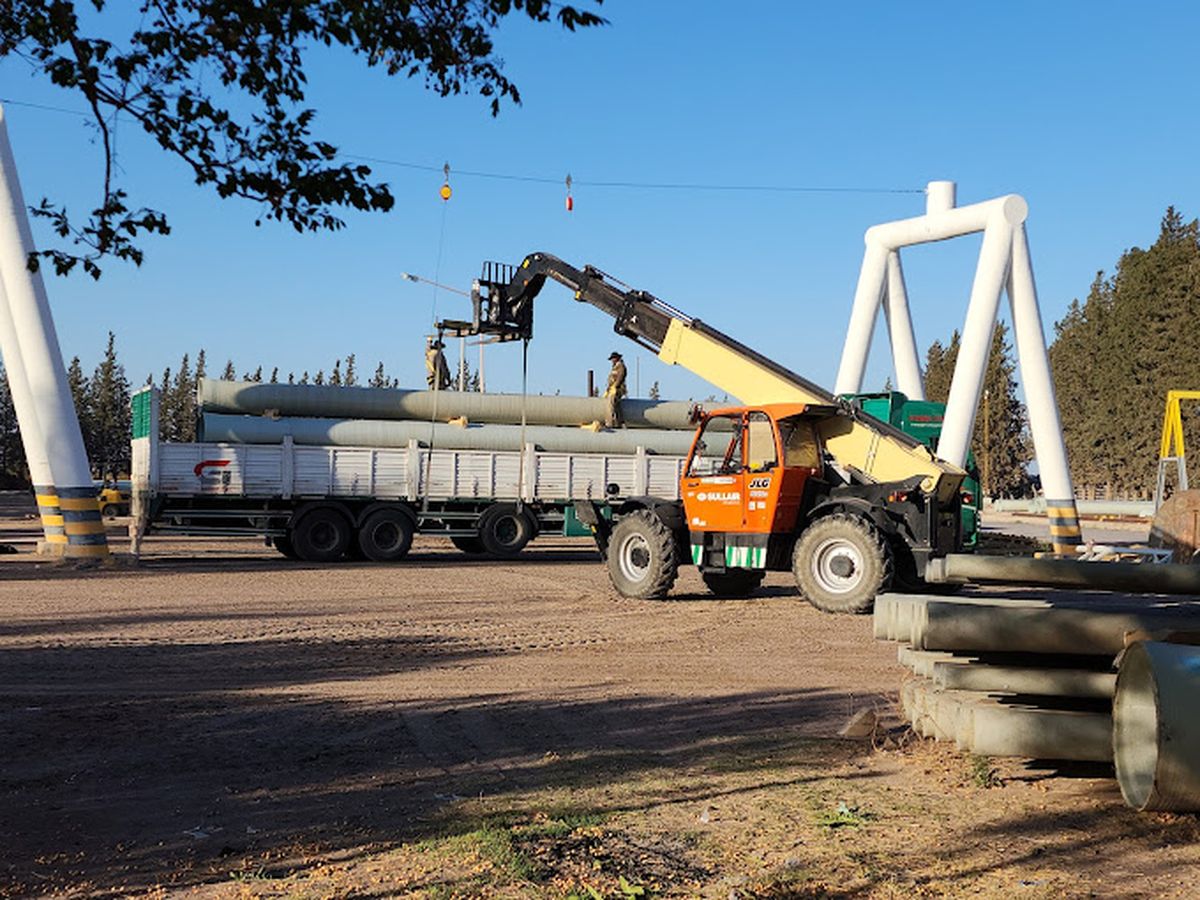 El incidente ocurrió este jueves en el interior de la fábrica Petroplast de Santa Rosa. El incidente ocurrió este jueves en el interior de la fábrica Petroplast de Santa Rosa.