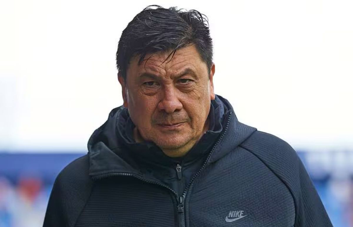 Burgos fue despedido por racista y clasista.