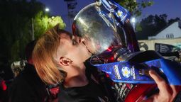 El Lobo celebró a lo grande.