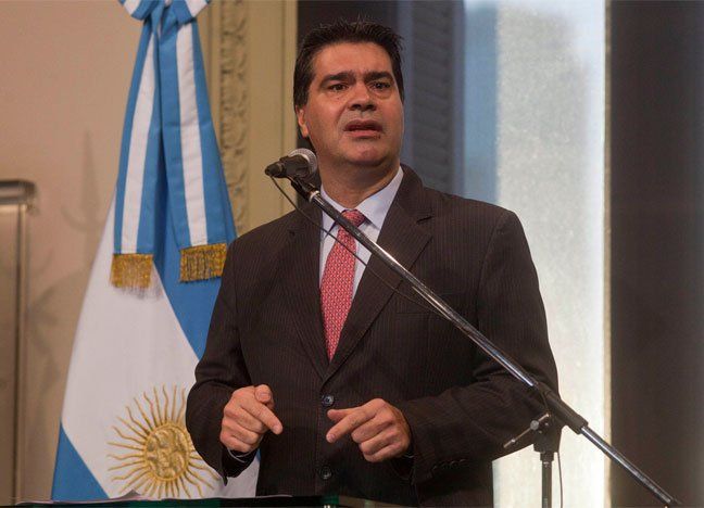 Para Capitanich, el verdadero interés de los fondos buitre es la apropiación de recursos estratégicos