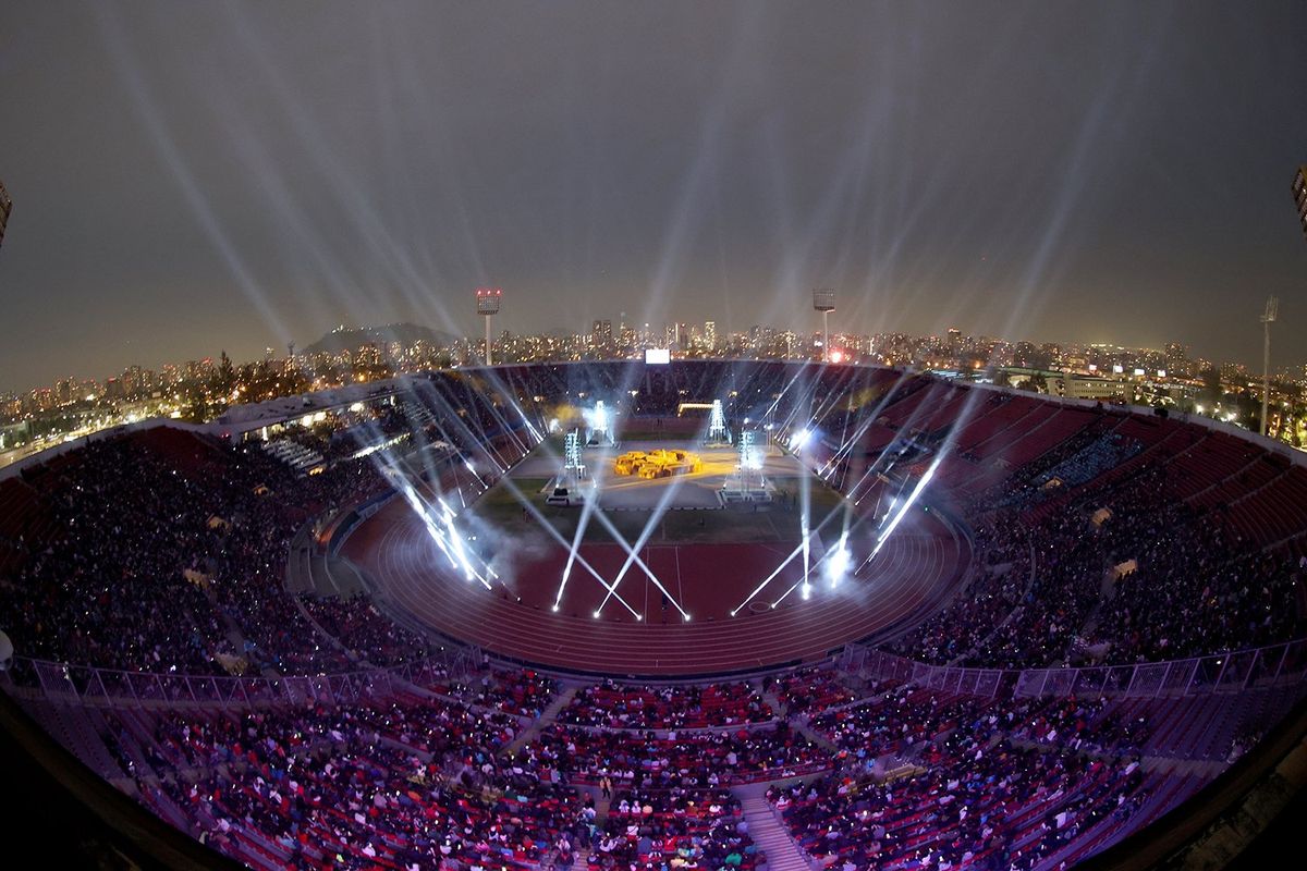 Una postal del colorido acto inaugural de Santiago 2023