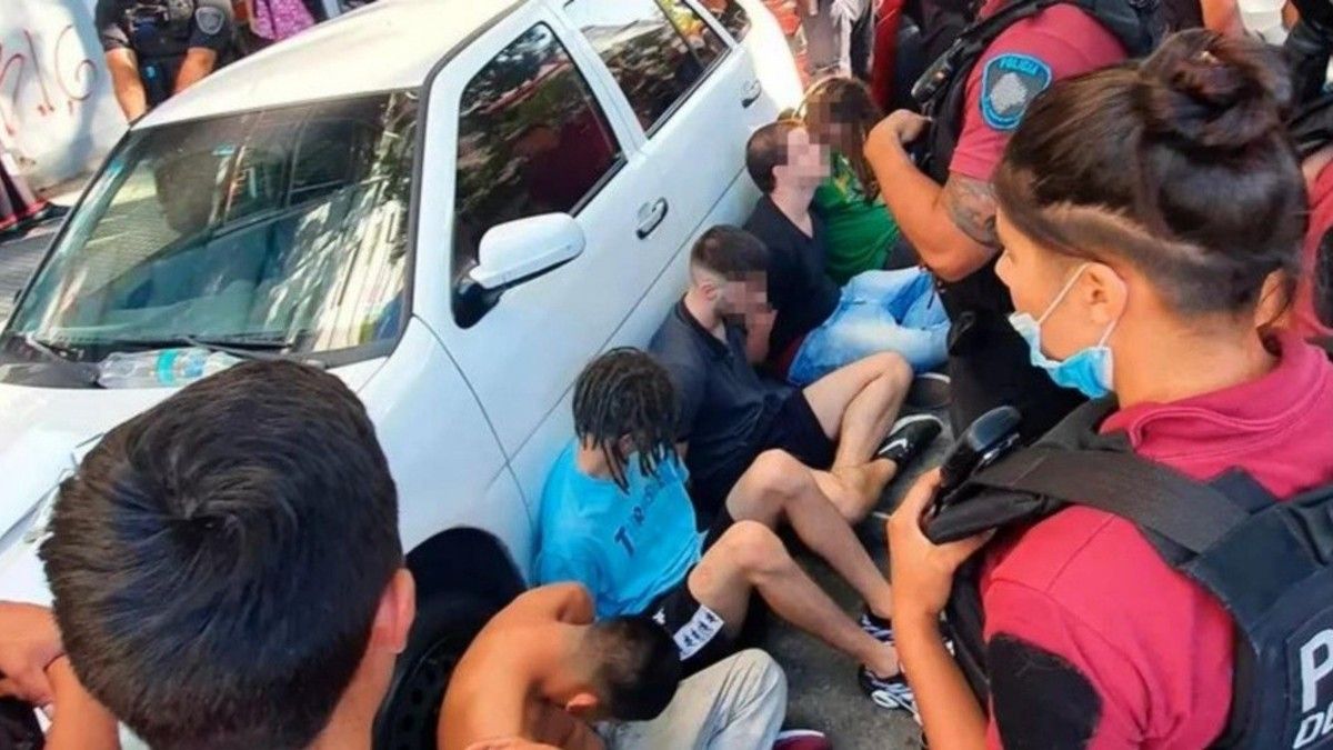 Los seis acusados están detenidos y se negaron a declarar ante la Justicia.