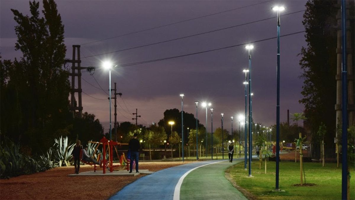 Godoy Cruz cuenta con el 100% de alumbrado público con tecnología led.