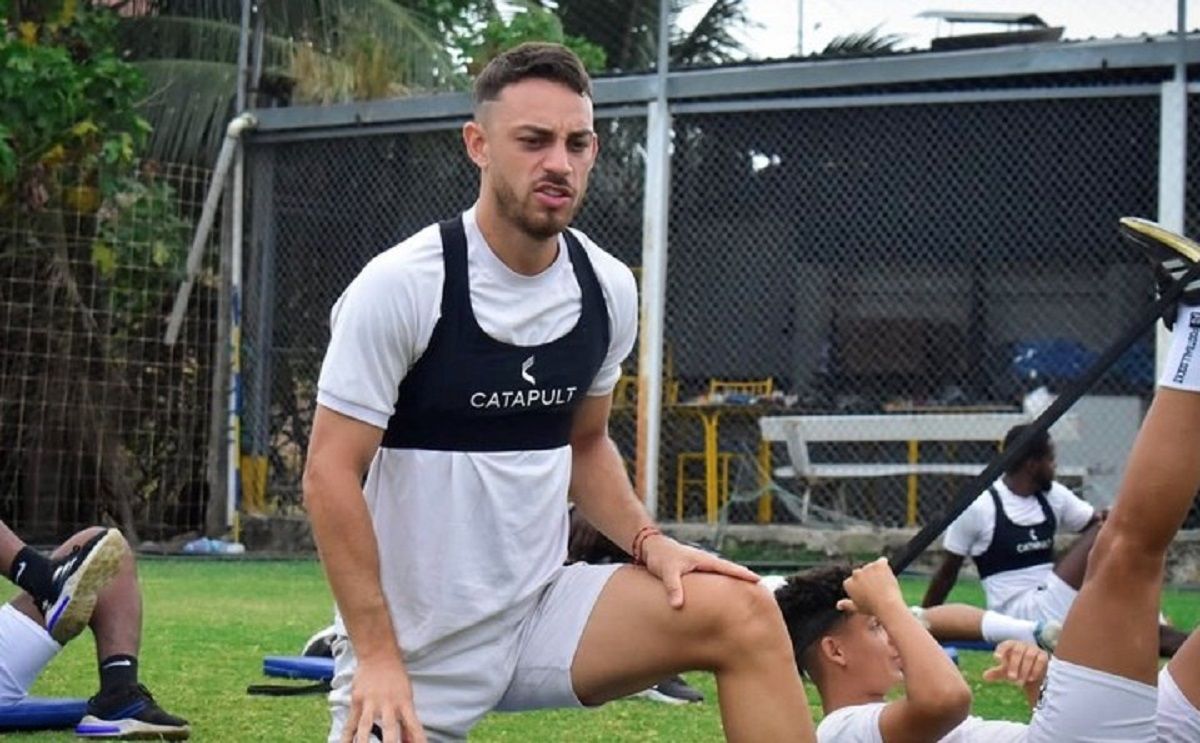 El hijo del Muñeco protagonizó un escándalo en Ecuador.