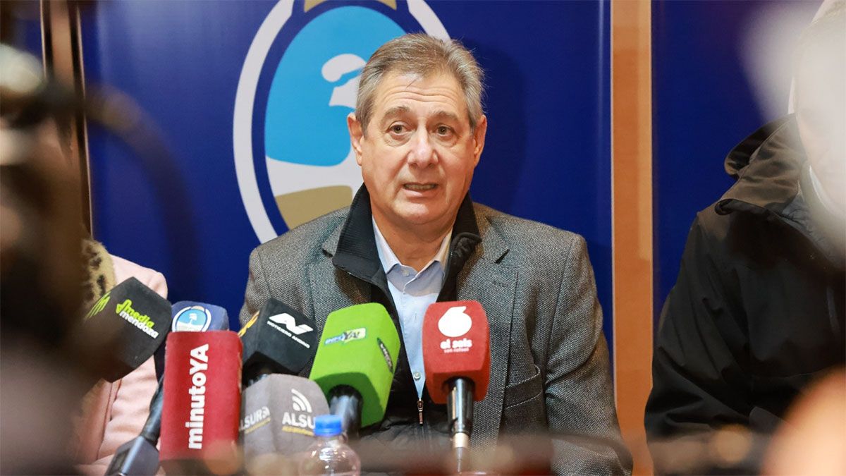 Omar Félix se retiró de la mesa de negociación tras el fin de la lucha antigranizo. Omar Félix se retiró de la mesa de negociación tras el fin de la lucha antigranizo.