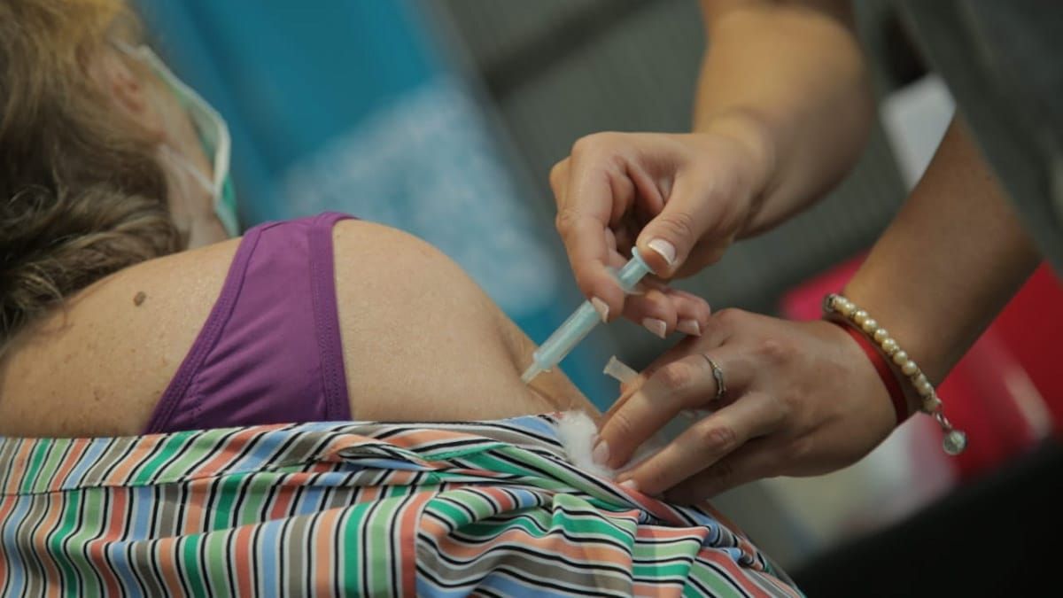 Guaymallén ayuda a los mayores de 70 años para inscribirse para recibir la vacuna