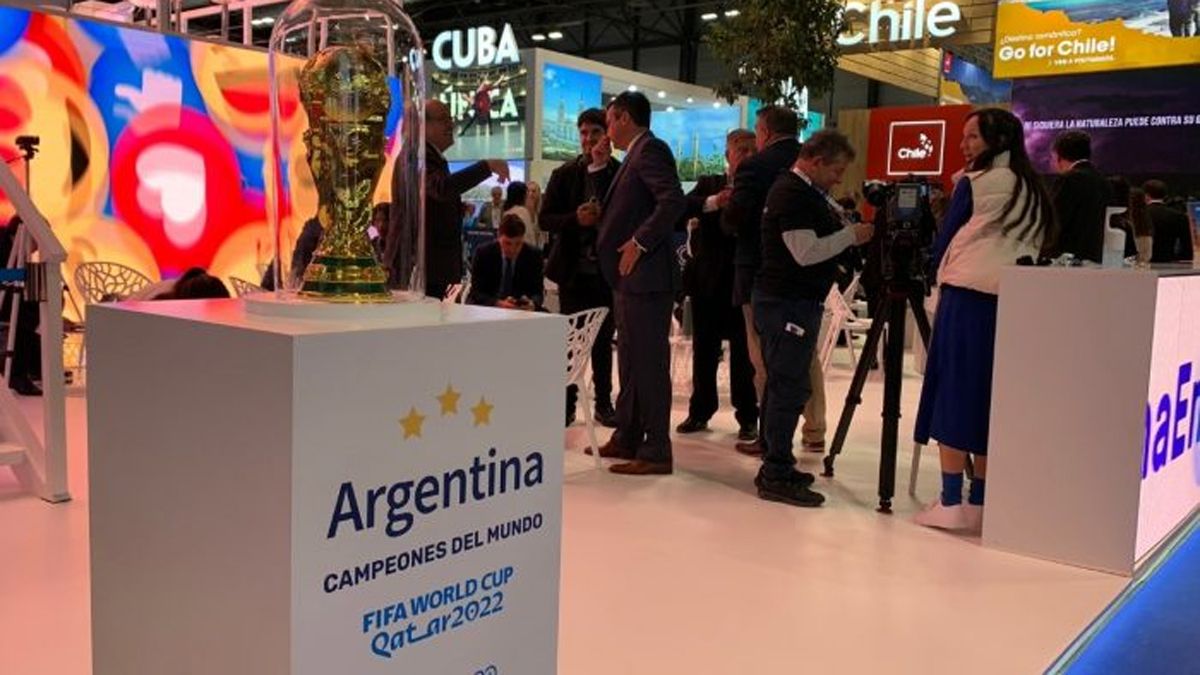 Nora Vicario viajó a España en representación del gobernador Rodolfo Suarez para sumarse a la feria internacional de turismo.