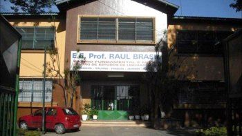 Ocho muertos en un ataque a balazos en una escuela de Brasil