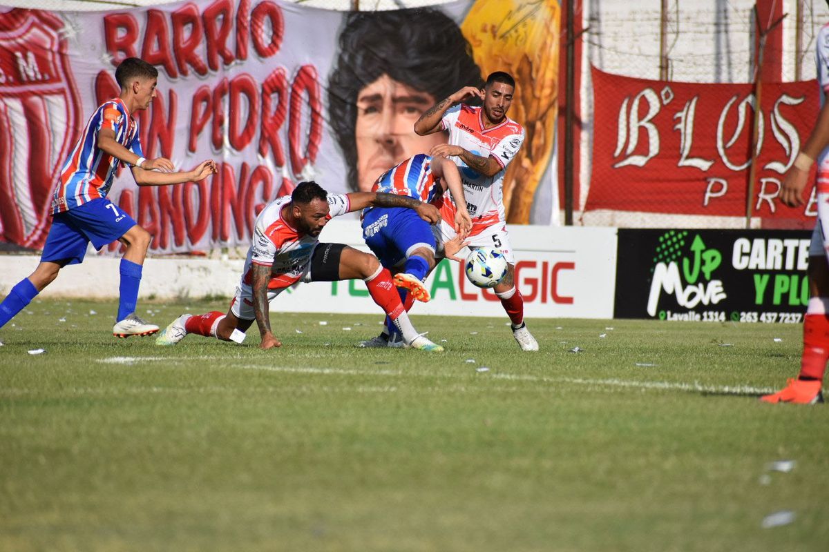 San Martín se metió en las semifinales del torneo Regional Amateur.