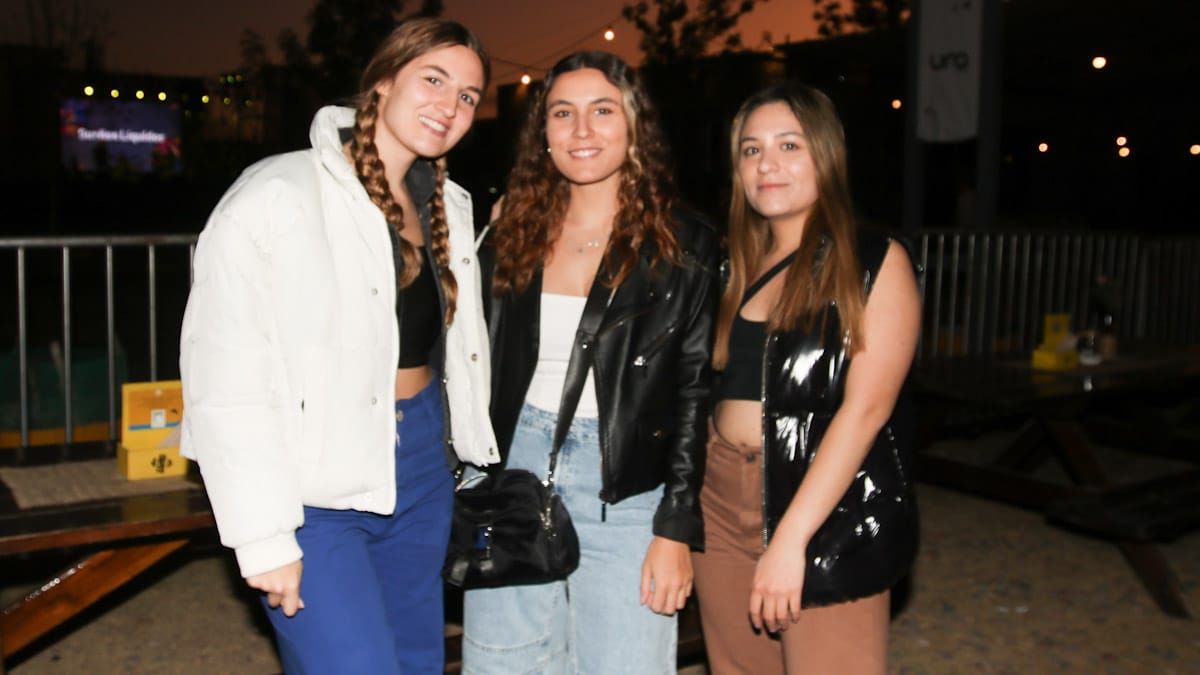 Catalina Montanaro, Federica Montanaro y Anabela Funes.