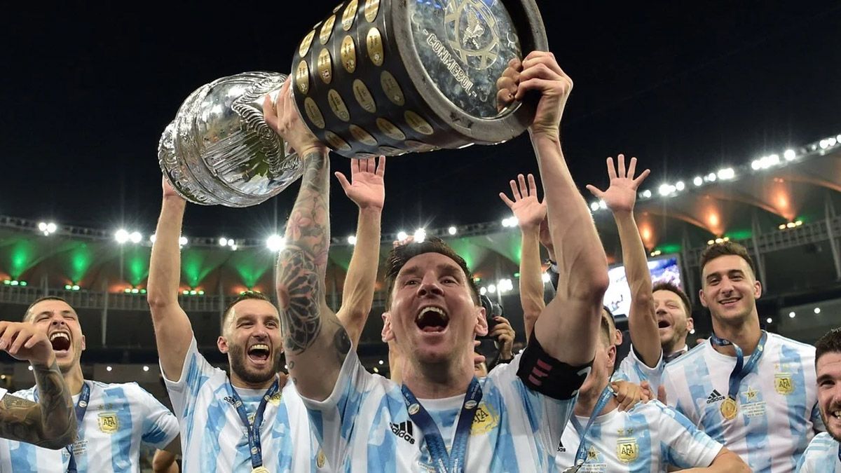 La Selección argentina alzó la Copa América en 2021 y quiere repetir en 2024 La Selección argentina alzó la Copa América en 2021 y quiere repetir en 2024