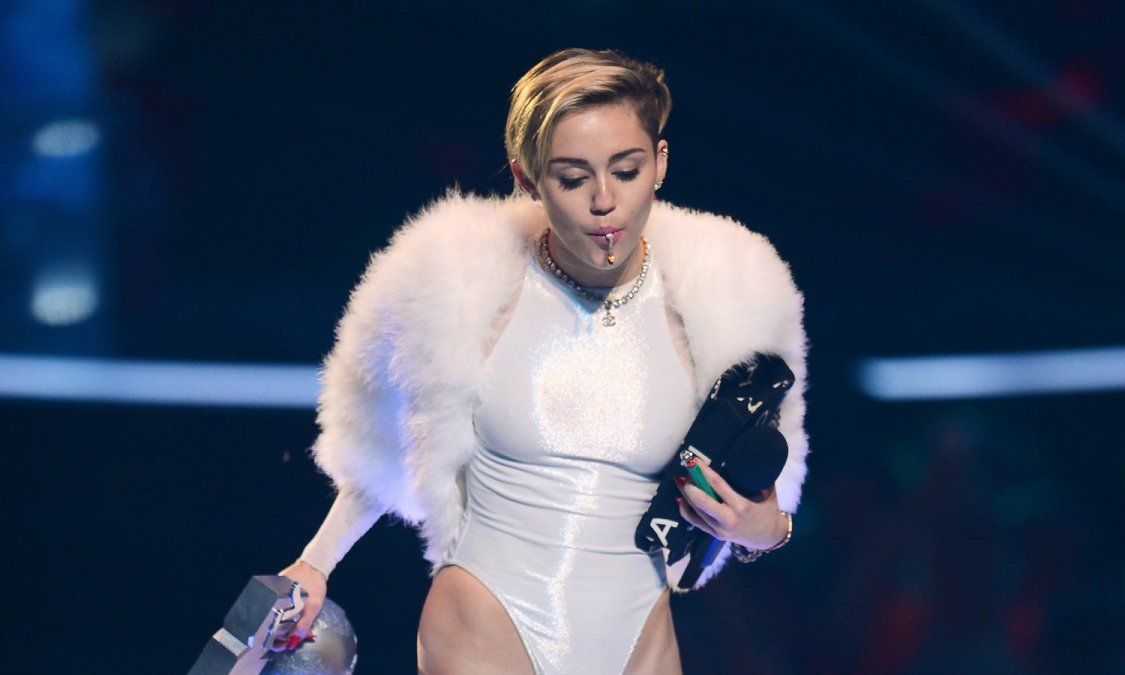 ¡Impactante! Miley Cyrus habló de su drama con la marihuana y reveló cuánto tiempo lleva sobria