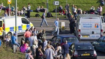 Miedo, tensión y evacuados por una falsa amenaza de bomba en un aeropuerto en Londres