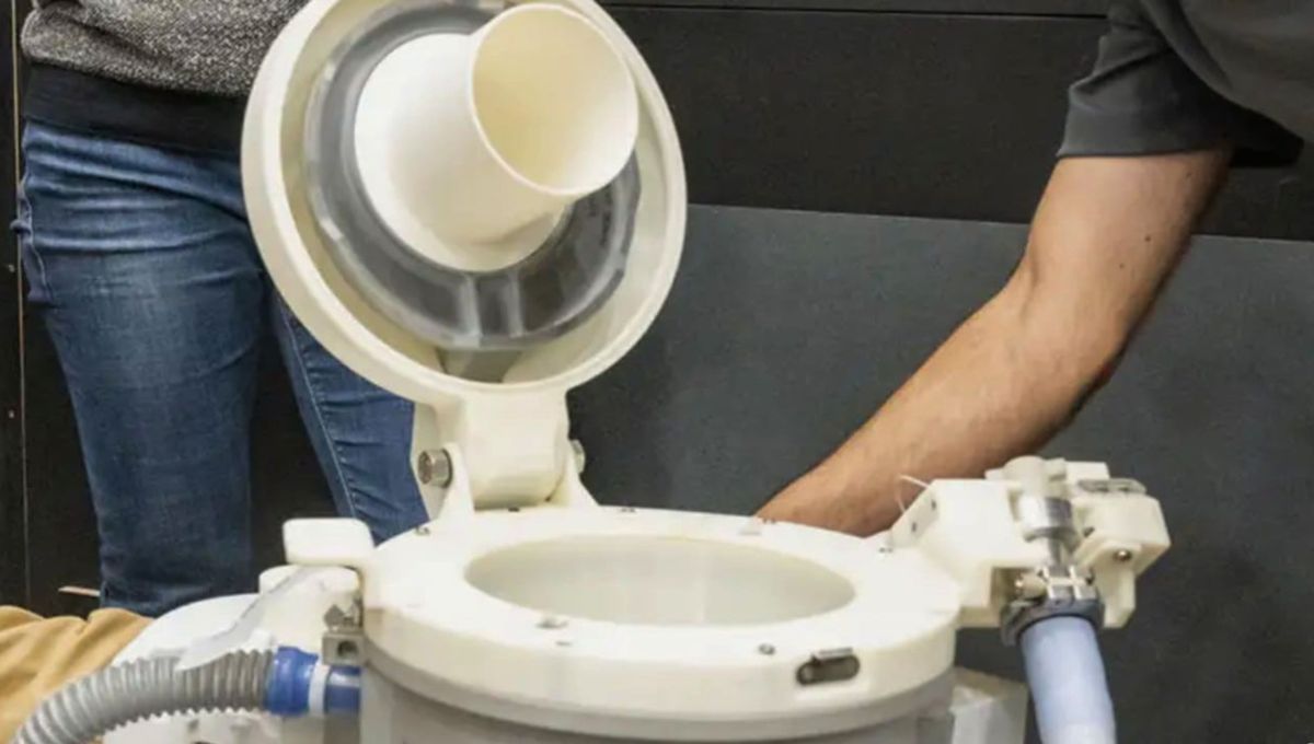 El uso del baño en el espacio está perfectamente pensado. El uso del baño en el espacio está perfectamente pensado. 