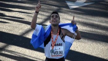 Coronavirus: el atleta Julián Molina aporta su 
