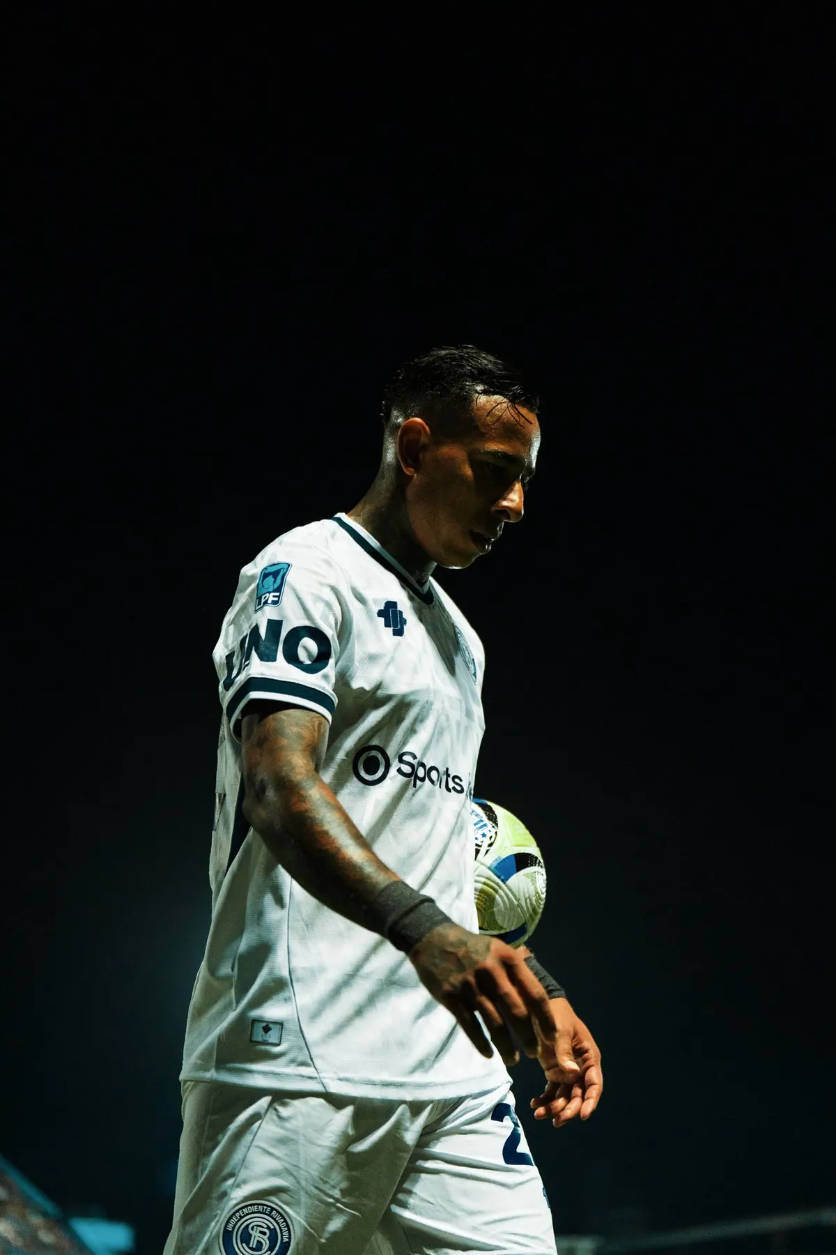 Villa jugará la Copa Libertadores con Independiente Rivadavia 2026. 