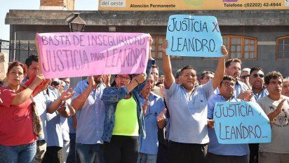 La viuda y los compañeros de trabajo del colectivero Leandro Alcaraz, asesinado a balazos en 2018 en Virrey del Pino, habían reclamado una condena ejemplar para los asesinos
