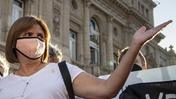 Bullrich denunció que usarán datos de los vacunados con fines electorales