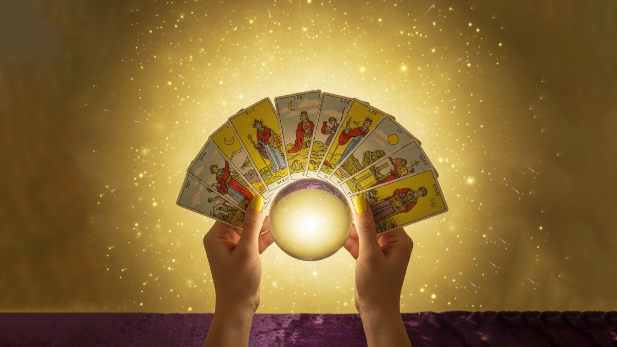 Tarot de hoy lunes 22 de diciembre: las predicciones en el amor, dinero y salud