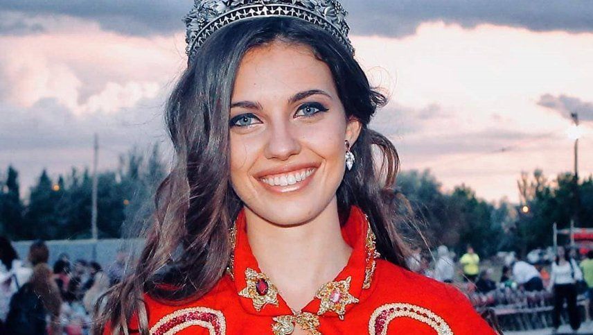 La Reina de la Vendimia que se animó y cantó una canción de Sebastián Yatra