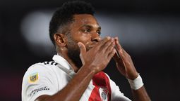 River goleó a Estudiantes y se acercó a la Copa Libertadores 2023