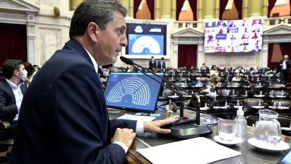 Diputados tomó este jueves juramento a dos nuevos legisladores nacionales oficialistas, que remplazarán a Pablo González y Magdelana Sierra. Foto: Télam. 