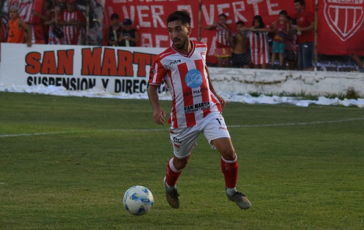 Ignacio Simionato una de las figuras que tiene San Martín en este torneo Federal A.